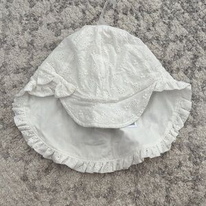 GAP Cream Eyelet Kids Sun Hat